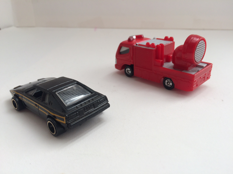 Illustration for article titled Tomica Swap Meet Score!! (And Bonus)